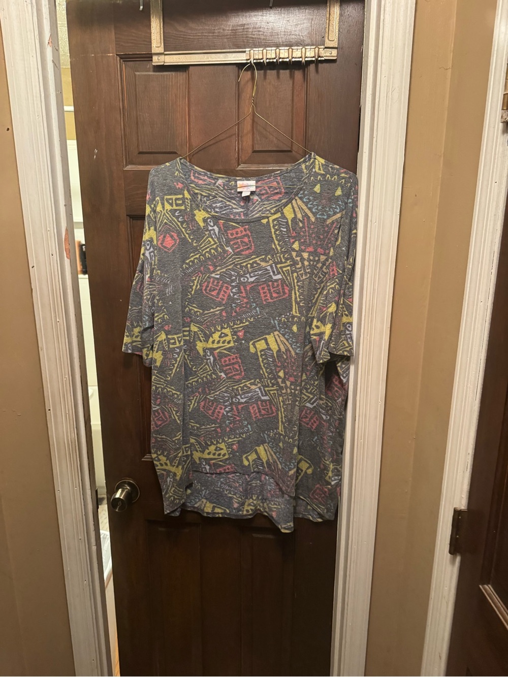 Women’s 2XL LuLaRoe Irma Short Sleeve High Low Tunic